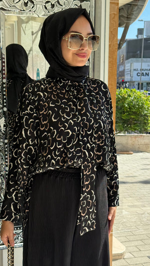 Viscon Saten Yakadan Fularlı Bluz Siyah - Ekru