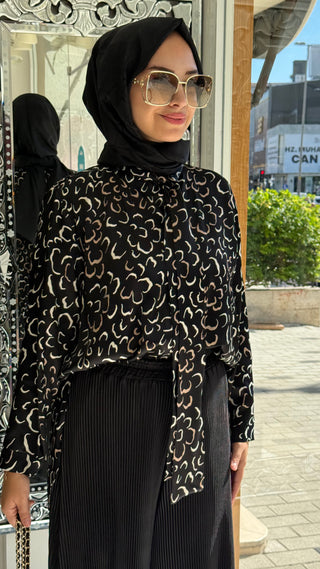 Viscon Saten Yakadan Fularlı Bluz Siyah - Ekru