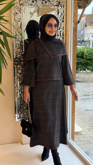 Turuncu Desenli Takım Gri